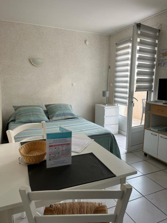 Hotel Residence Les Flots Сен-Пале-сюр-Мер Экстерьер фото