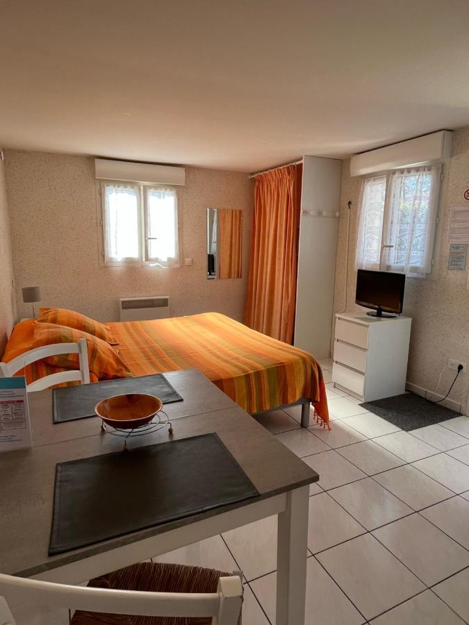 Hotel Residence Les Flots Сен-Пале-сюр-Мер Экстерьер фото